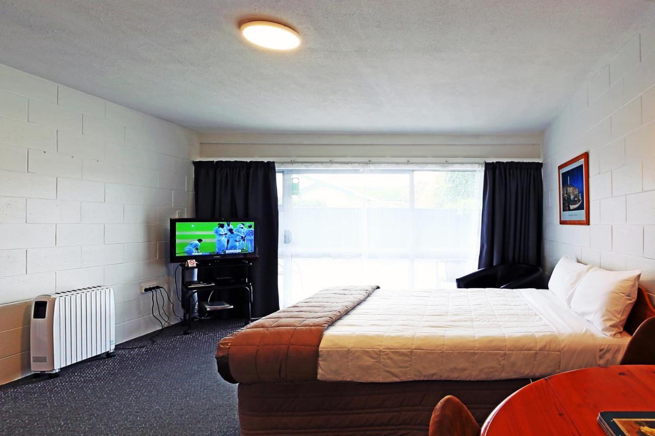Motel 289 Midway 3*